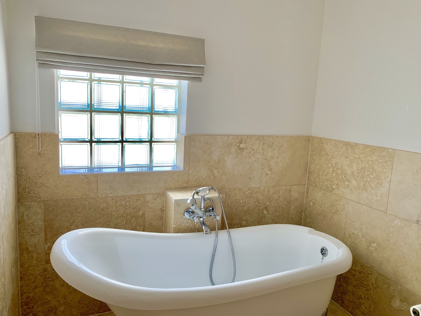 Abingdon Blinds Roman Blind